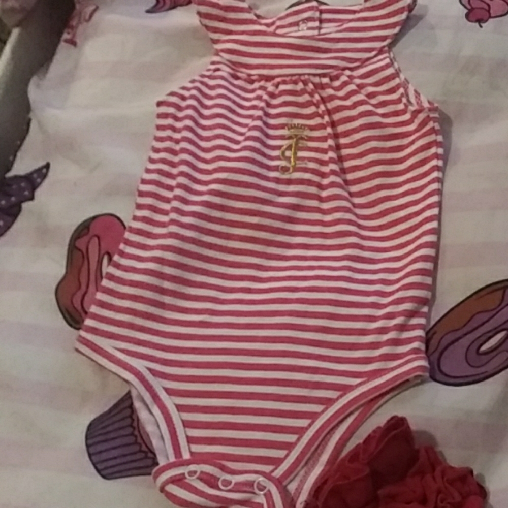 Infant onsie top